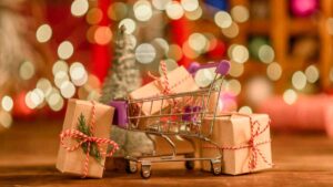 Holiday shopping starts mid-year: Shopify