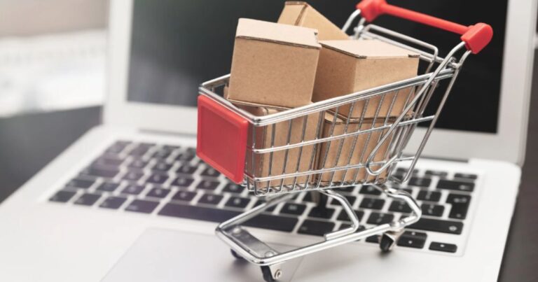 Ecommerce logistics 101: All you need to know