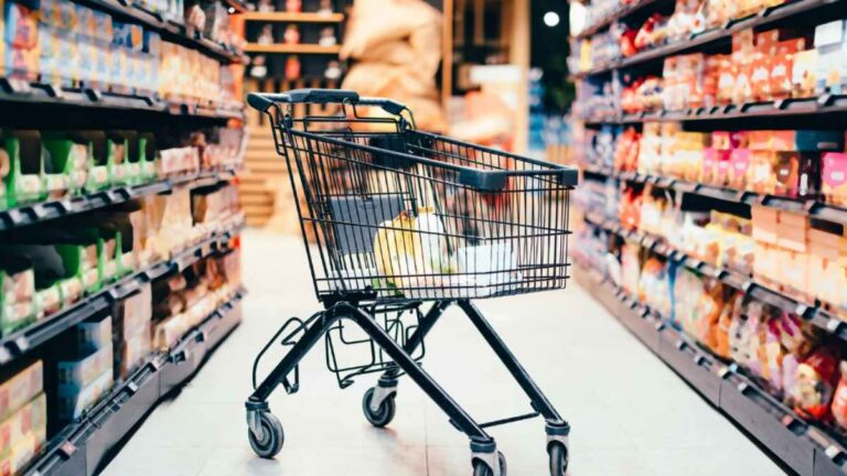 New grocery cart technology helps customers budget better 