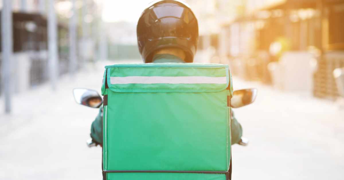 How to improve driver ratings: A guide for delivery businesses