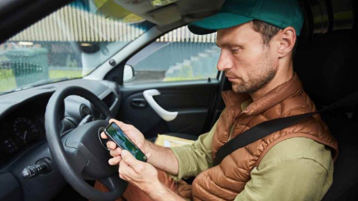 Top 7 GPS Tracking Apps for Delivery Drivers: Boosting Efficiency