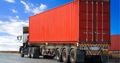 Australia gives road access to wider freight vehicles