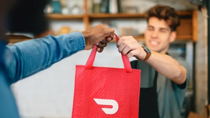 DoorDash diversifies beyond food delivery to retail markets