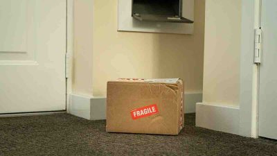 Parcel theft, UPS calls in AI for help